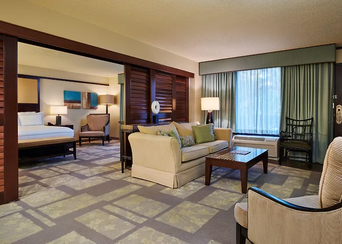 Discover the Best Hotels in Orlando Offering Convenient Shuttle to Disney
