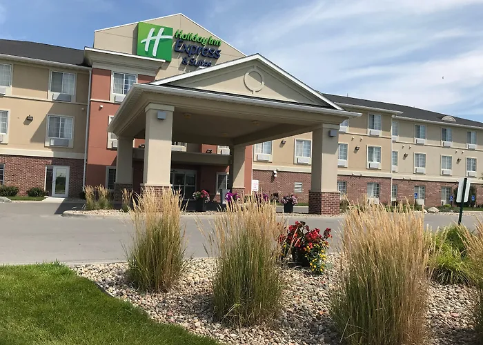 Explore the Best Hotels Council Bluffs Has to Offer