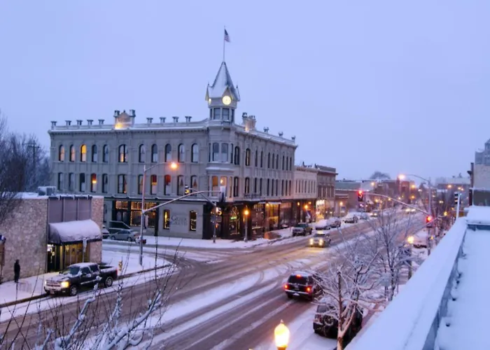 Discover Your Ideal Accommodation at Baker City Oregon Hotels