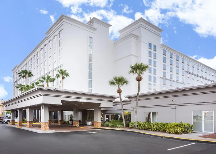 Explore Top-Rated IHG Hotels in Orlando for Your Next Vacation