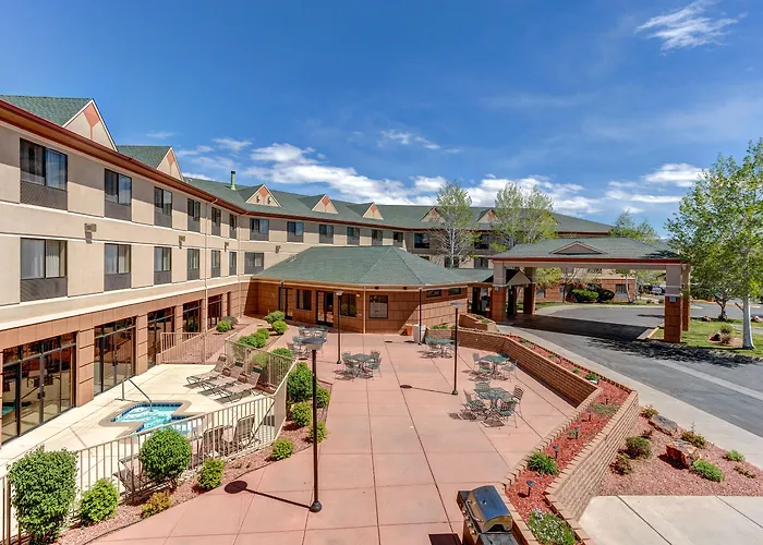 Top Picks for Hotels in Montrose CO: Where Comfort Meets Convenience